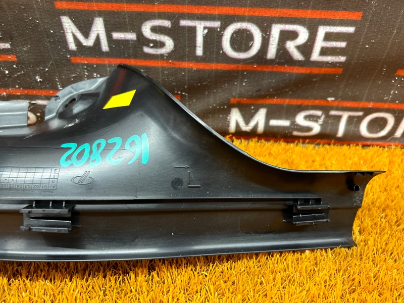 Накладка на порог салона, 350 рублей, Красноярск