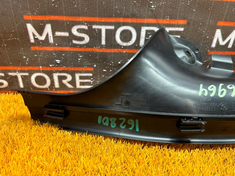 Накладка на порог салона, 300 рублей, Красноярск