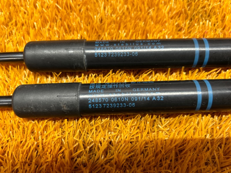 амортизатор капота, 900 рублей, Красноярск