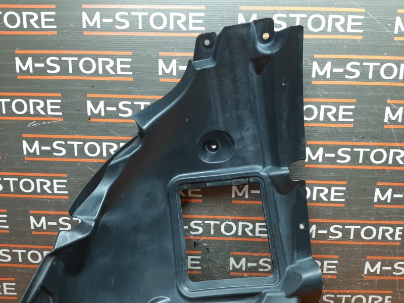 подкрылок, 3500 рублей, Красноярск