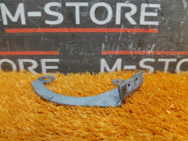 Кронштейн трубки кондиционера, 300 рублей, Красноярск