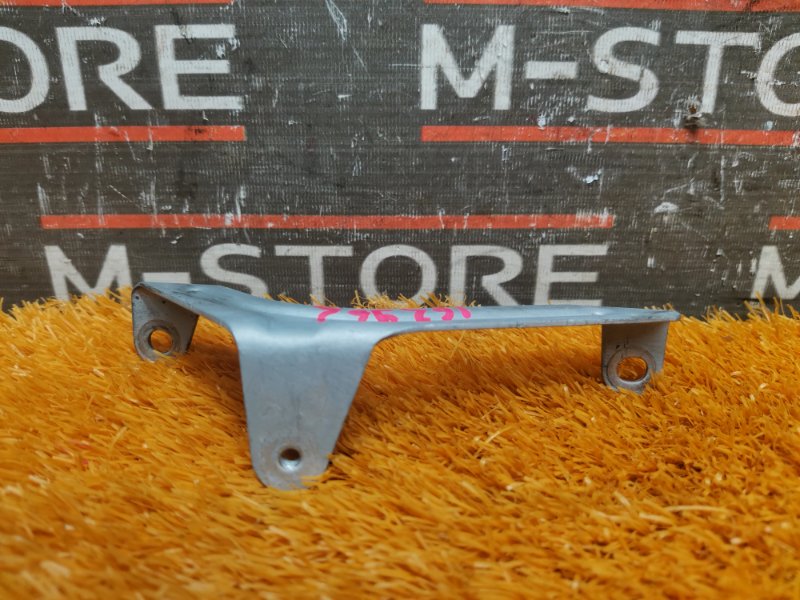 Кронштейн проводки, 300 рублей, Красноярск