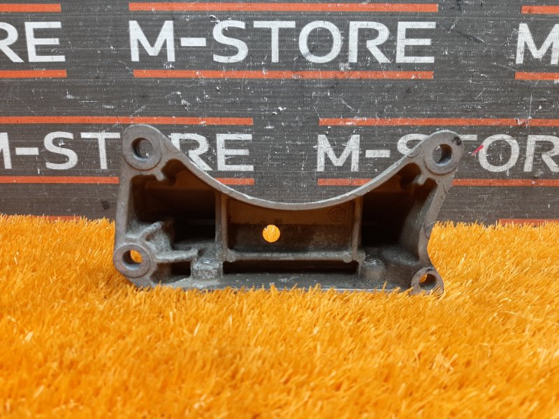 Кронштейн КПП, 280 рублей, Красноярск