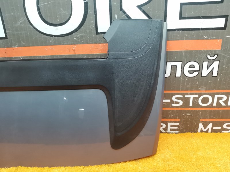 крышка багажника, 5000 рублей, Красноярск