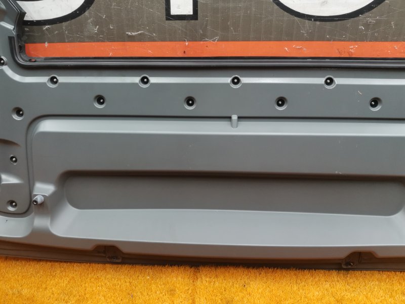 крышка багажника, 5000 рублей, Красноярск