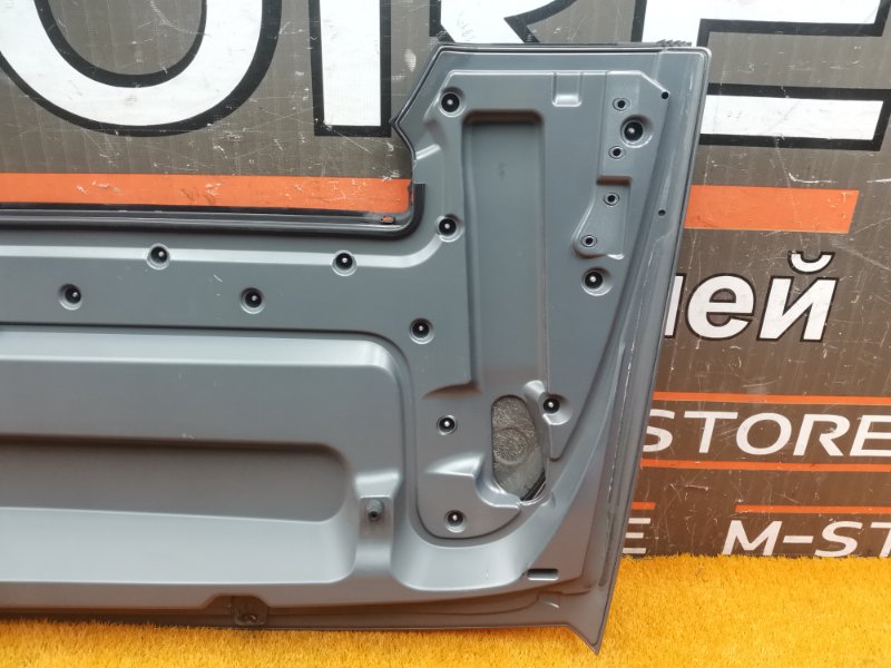 крышка багажника, 5000 рублей, Красноярск