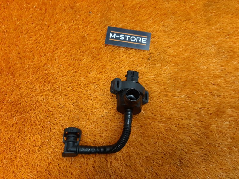 Клапан вентиляции топливного бака, 670 рублей, Красноярск