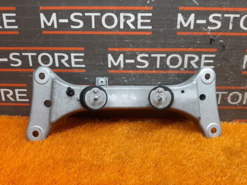 Кронштейн КПП, 1000 рублей, Красноярск