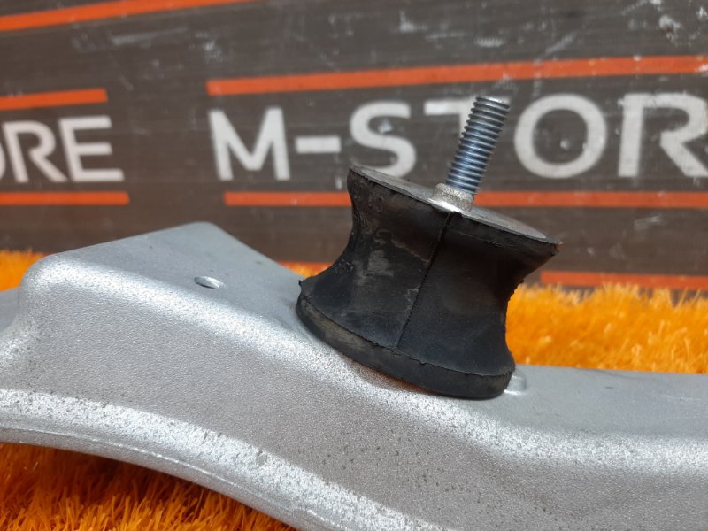 Кронштейн КПП, 1000 рублей, Красноярск