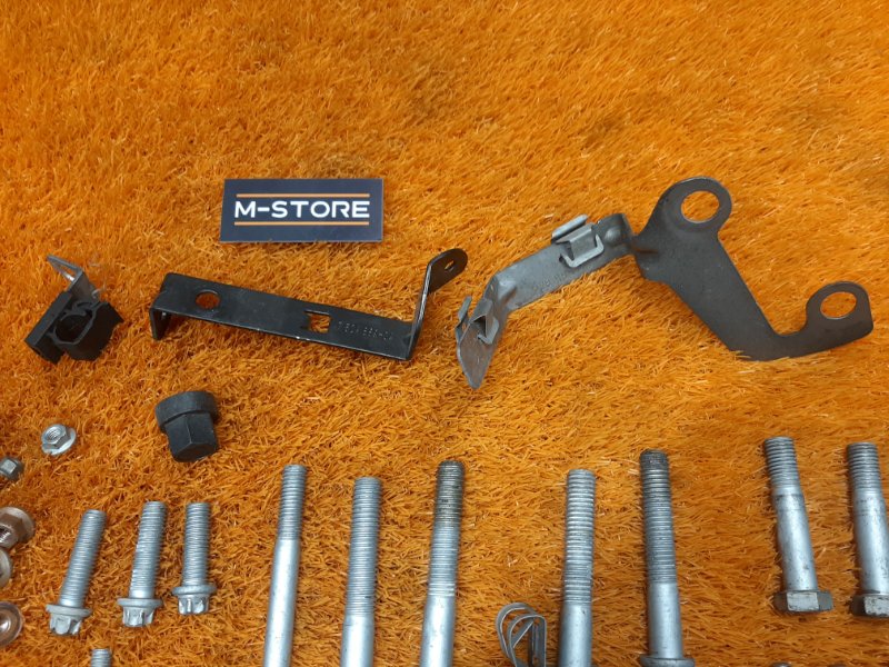 Болты и гайки ДВС, 810 рублей, Красноярск