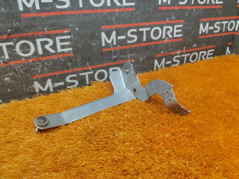 кронштейн глушителя, 300 рублей, Красноярск