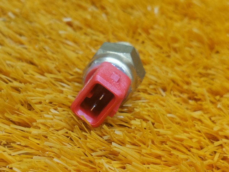 датчик температуры охлаждающей жидкости, 200 рублей, Красноярск