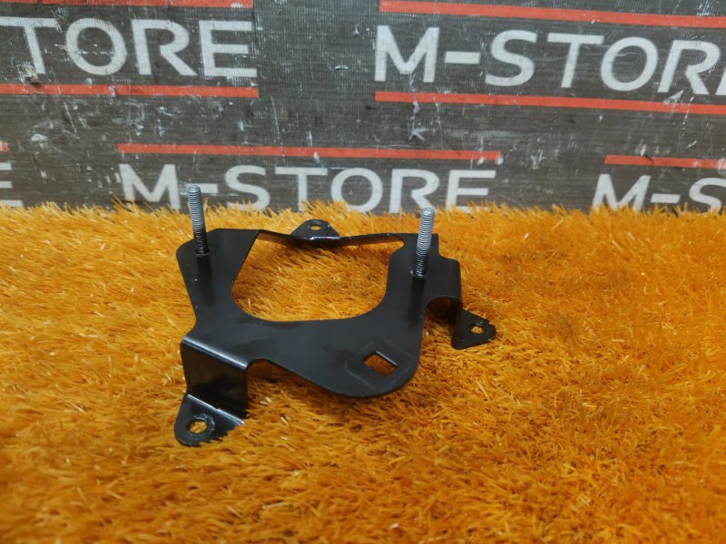 Кронштейн вакуумного насоса, 300 рублей, Красноярск