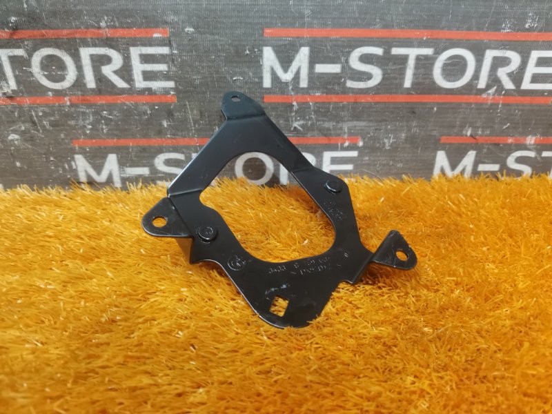 Кронштейн вакуумного насоса, 300 рублей, Красноярск