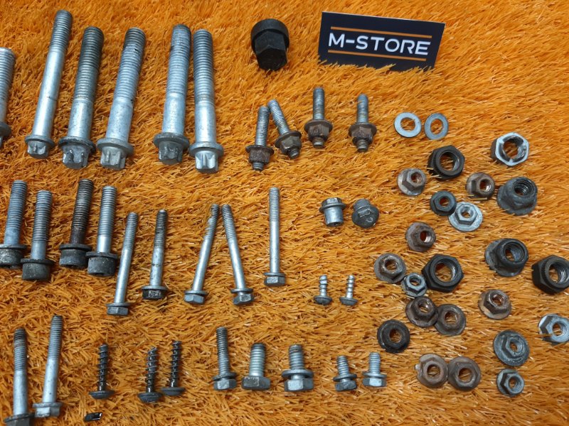 Болты и гайки ДВС, 830 рублей, Красноярск