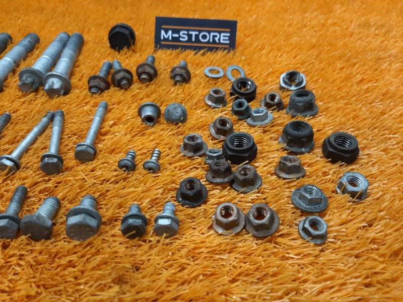 Болты и гайки ДВС, 830 рублей, Красноярск