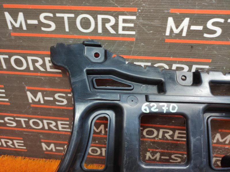 крепление бампера, 500 рублей, Красноярск