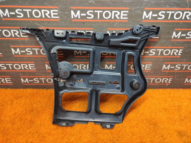 крепление бампера, 500 рублей, Красноярск