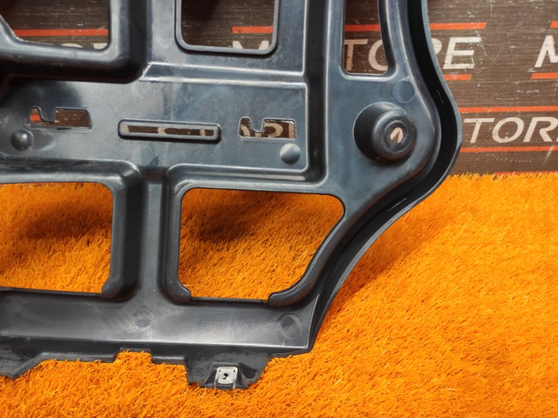 крепление бампера, 500 рублей, Красноярск