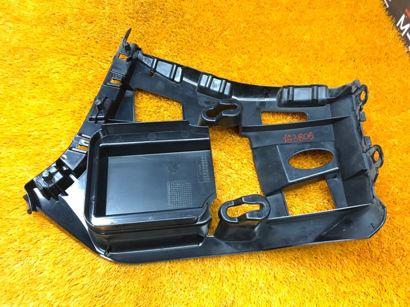 крепление бампера, 930 рублей, Красноярск