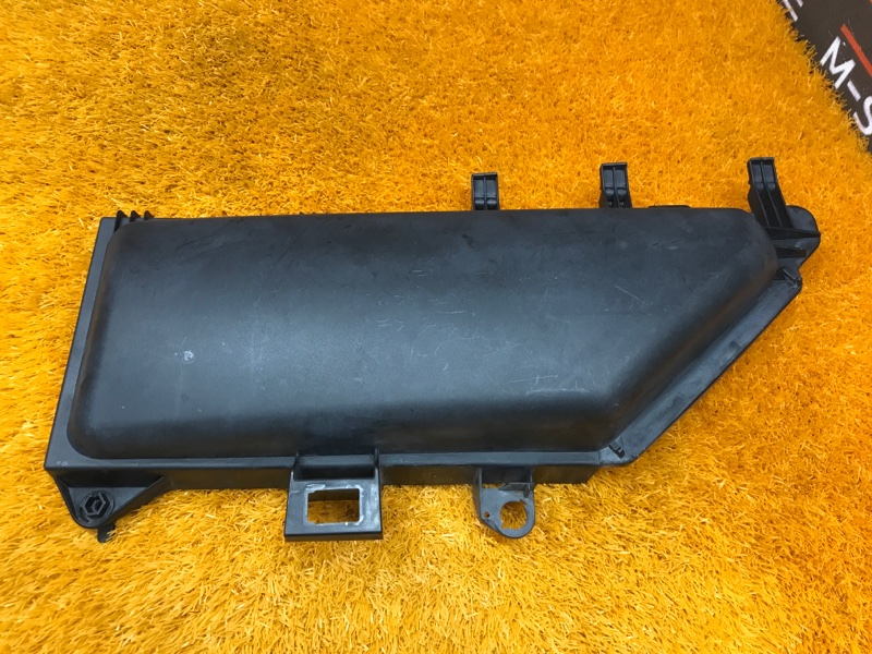 крышка салонного фильтра, 200 рублей, Красноярск