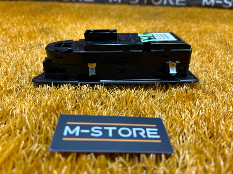 Блок управления стеклоподъемниками, 1500 рублей, Красноярск