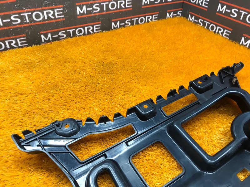 крепление бампера, 500 рублей, Красноярск