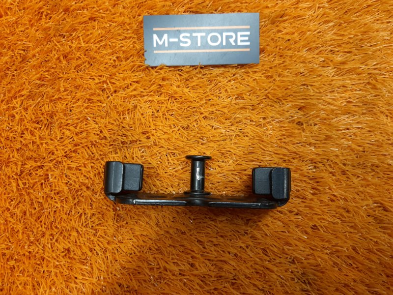 петля замка багажника, 300 рублей, Красноярск