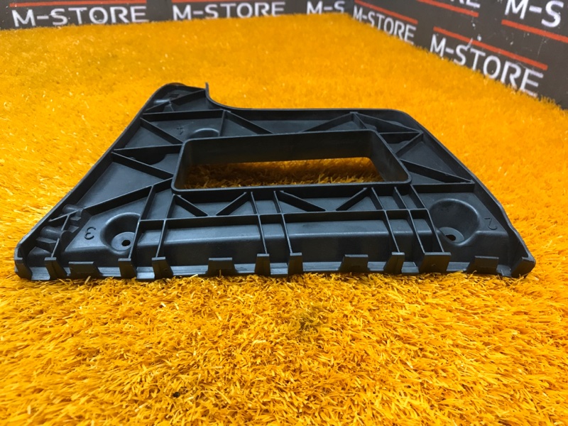 крепление бампера, 500 рублей, Красноярск