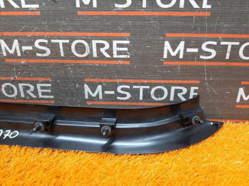 Накладка на порог салона, 350 рублей, Красноярск