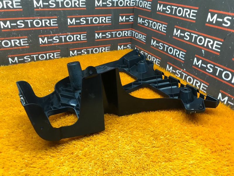 крепление бампера, 1500 рублей, Красноярск