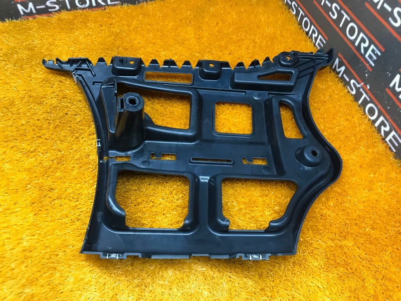 крепление бампера, 340 рублей, Красноярск