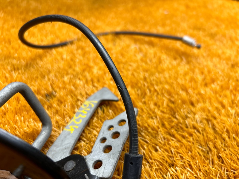 замок капота, 500 рублей, Красноярск