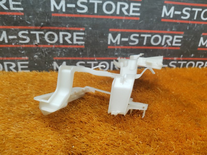 Кронштейн замка двери, 570 рублей, Красноярск