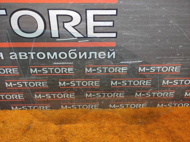 Стекло боковое, 1800 рублей, Красноярск