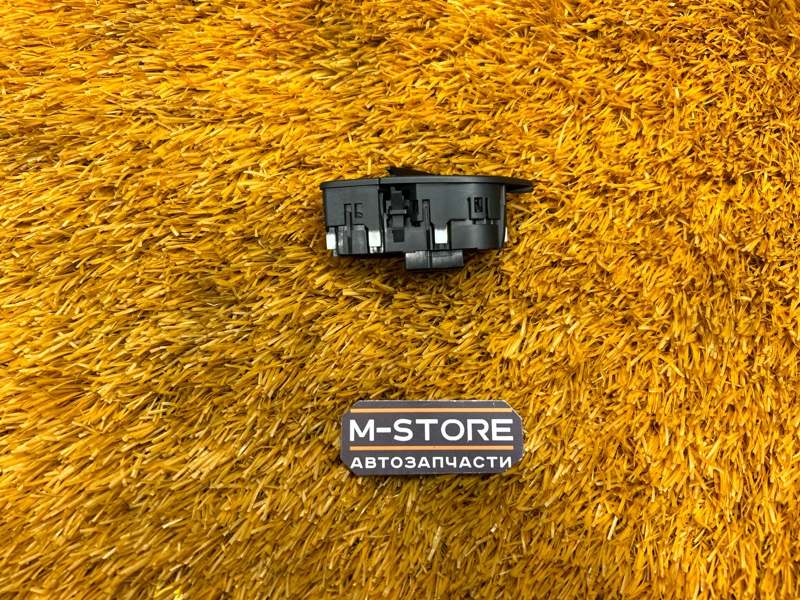 Кнопка центрального замка, 350 рублей, Красноярск