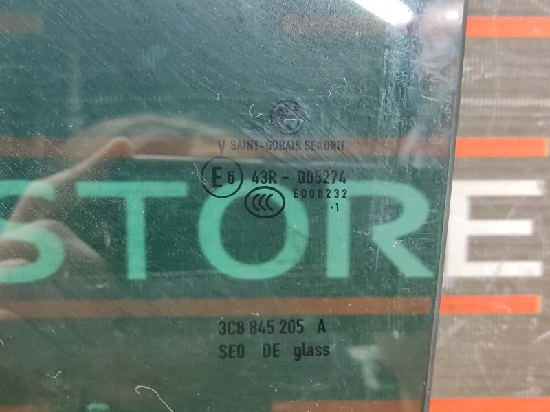 Стекло боковое, 980 рублей, Красноярск