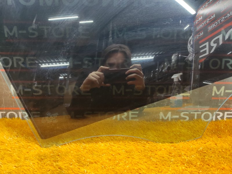 Стекло боковое, 1000 рублей, Красноярск