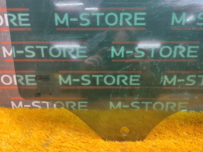 Стекло боковое, 540 рублей, Красноярск