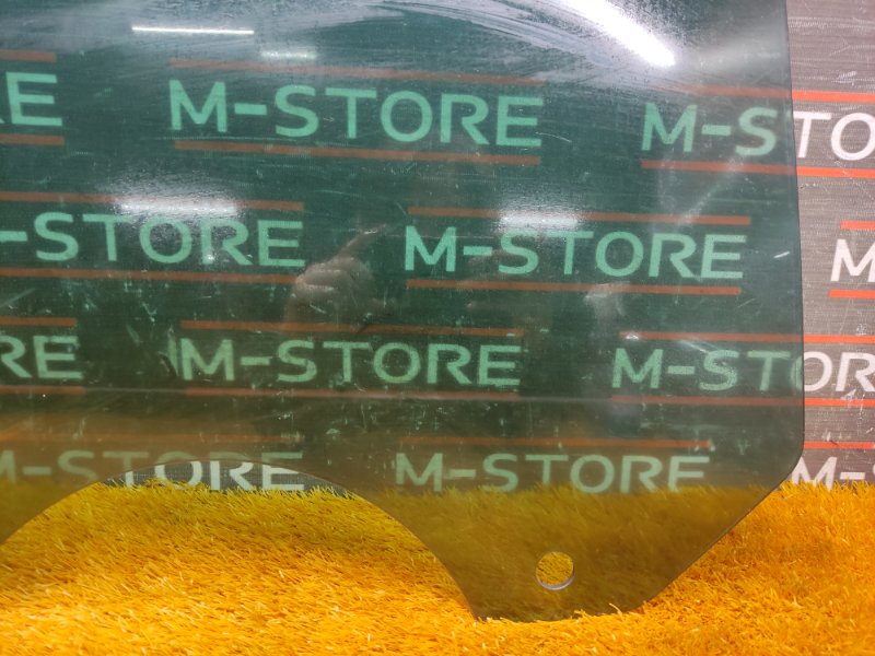 Стекло боковое, 540 рублей, Красноярск