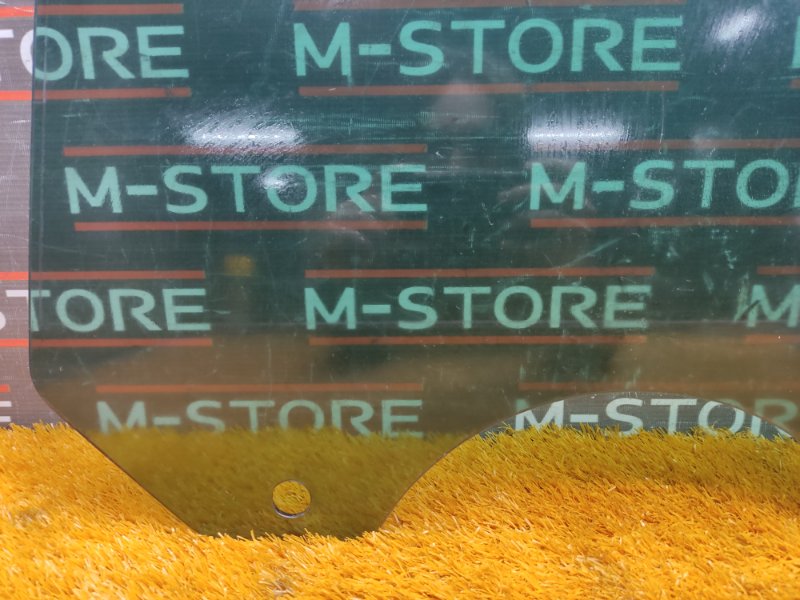 Стекло боковое, 540 рублей, Красноярск