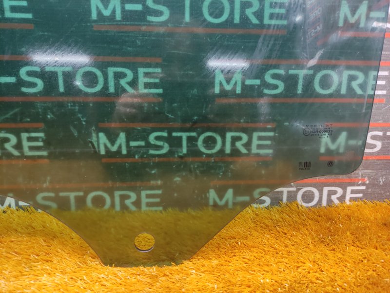 Стекло боковое, 540 рублей, Красноярск