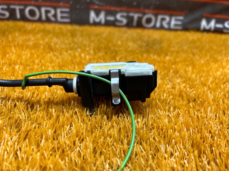 Замок лючка бензобака, 670 рублей, Красноярск