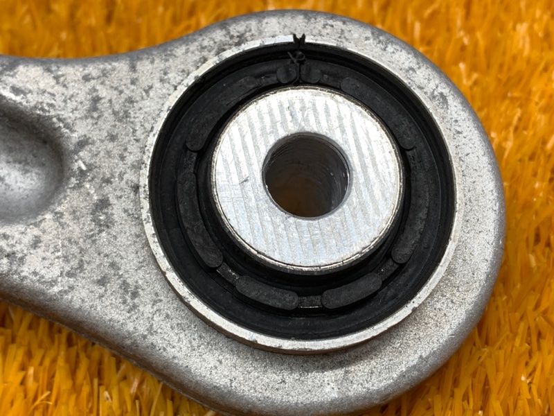 Рычаг подвески верхний, 1000 рублей, Красноярск