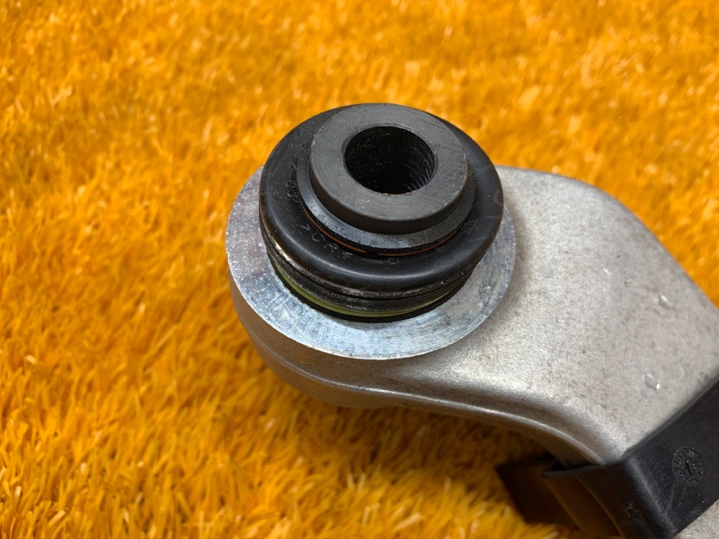 Рычаг подвески верхний, 1000 рублей, Красноярск