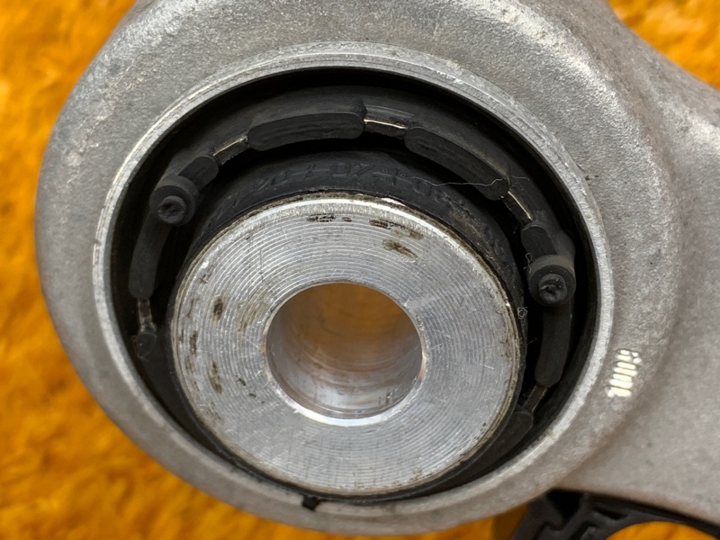 Рычаг подвески верхний, 1000 рублей, Красноярск