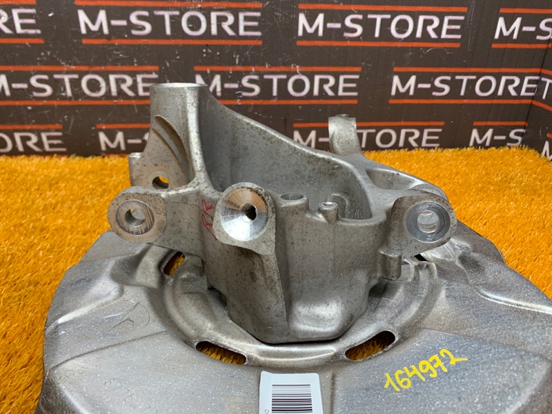 кулак поворотный, 2000 рублей, Красноярск