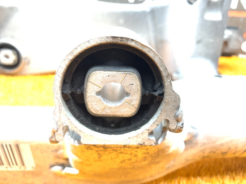 Балка поперечная (подрамник), 1690 рублей, Красноярск