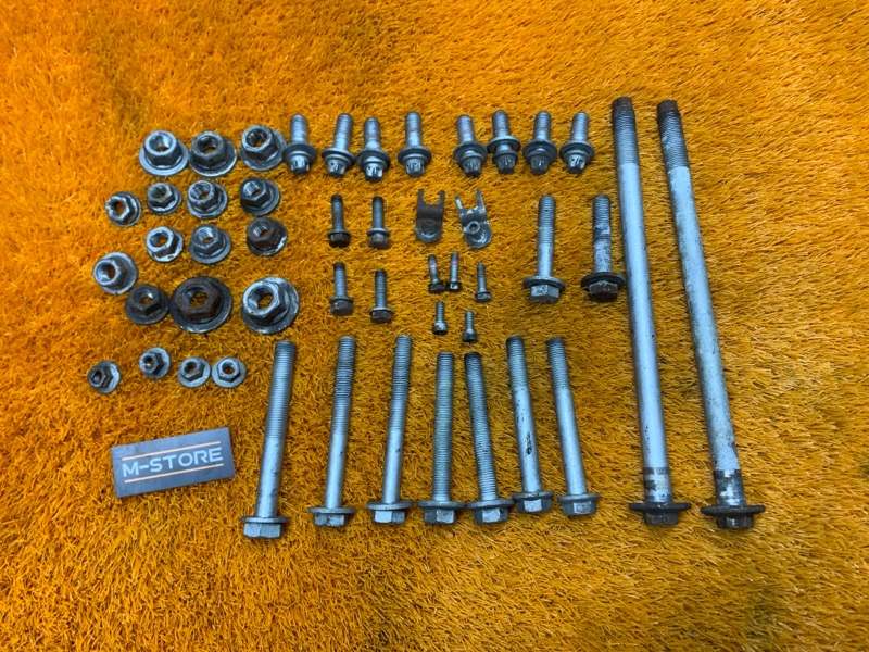 Болты и гайки задней подвески, 930 рублей, Красноярск