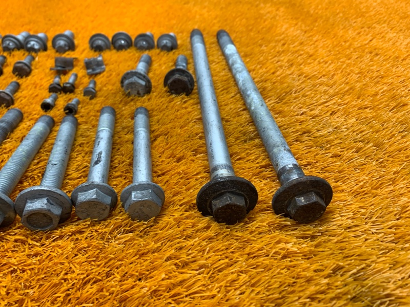 Болты и гайки задней подвески, 930 рублей, Красноярск